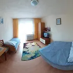 Проживание в семье Dom Goscinny Asia *